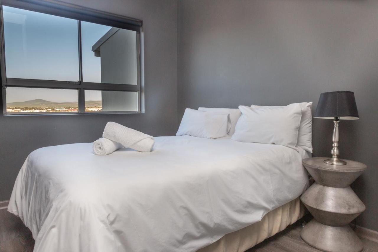 Apartment Spacious Luxury 3 Bedroom B401 Sea Spray *