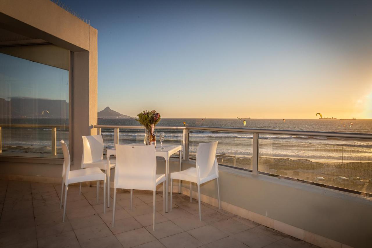 Spacious Luxury 3 Bedroom B401 Sea Spray Cape Town