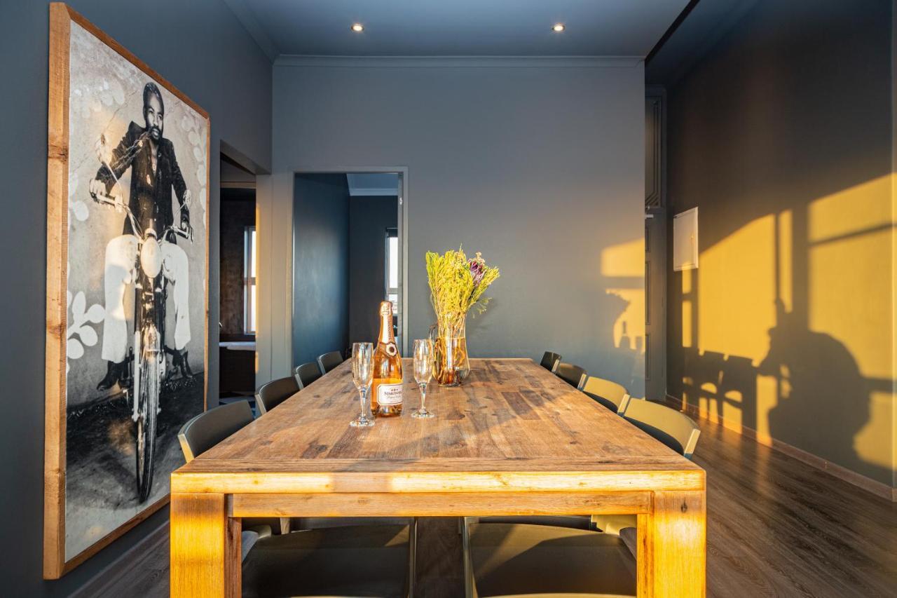 Apartment Spacious Luxury 3 Bedroom B401 Sea Spray Cape Town